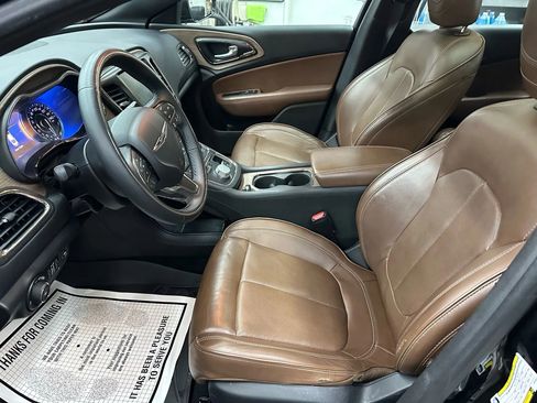 Used 2015 Chrysler 200 C w/ Navigation & Sound Group I image 9