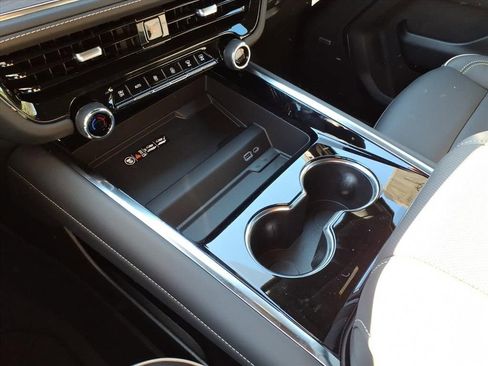 New 2026 Chevrolet Tahoe Premier w/ Sun And Tow Package image 18