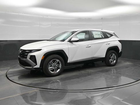 New 2026 Hyundai Tucson SE AWD/4WD image 1