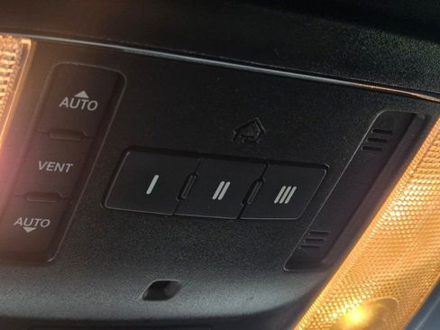 Used 2021 Dodge Durango Citadel image 32