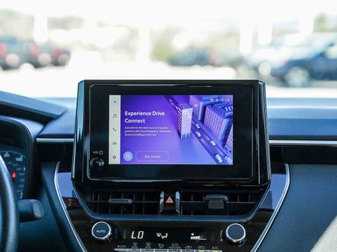 Certified 2025 Toyota Corolla LE image 15