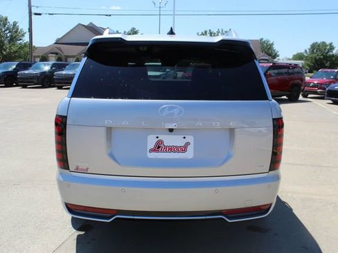 New 2026 Hyundai Palisade Calligraphy AWD/4WD image 4