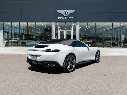 Used 2024 Ferrari Roma Spider RWD image 3
