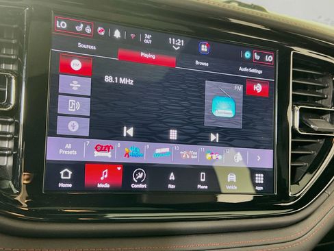 Used 2023 Dodge Durango R/T AWD/4WD image 15