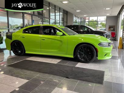 Used 2019 Dodge Charger R/T w/ Plus Group