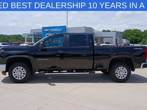 Used 2025 Chevrolet Silverado 3500 LT w/ Safety Package AWD/4WD image 5