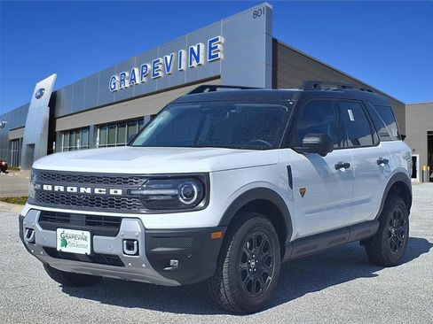 New 2026 Ford Bronco Sport Badlands AWD/4WD image 1