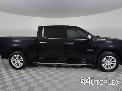Used 2022 Chevrolet Silverado 1500 LTZ w/ Technology Package AWD/4WD image 4