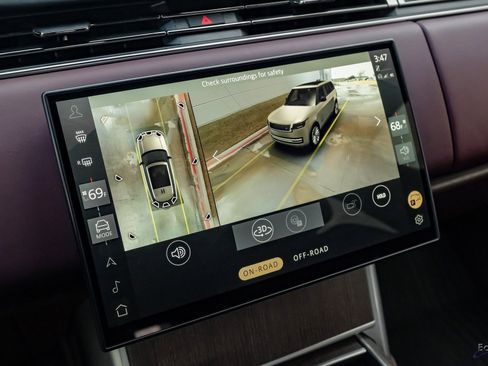 Used 2024 Land Rover Range Rover SE image 63