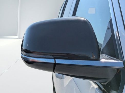 Used 2024 Jeep Wagoneer Series II image 10