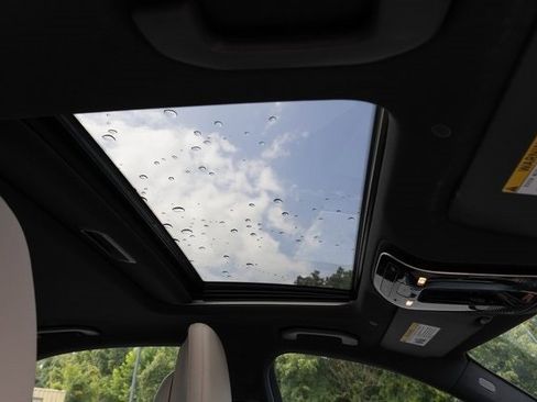 Certified 2024 Mercedes-Benz C 300 4MATIC Sedan image 27