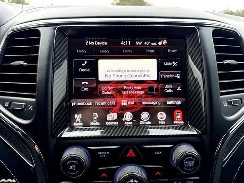 Used 2017 Jeep Grand Cherokee SRT image 27