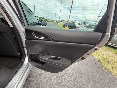 Used 2019 Honda Civic LX image 20