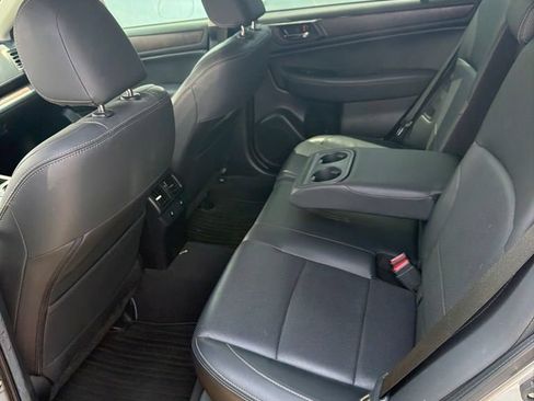Used 2016 Subaru Outback 2.5i Limited AWD/4WD image 14