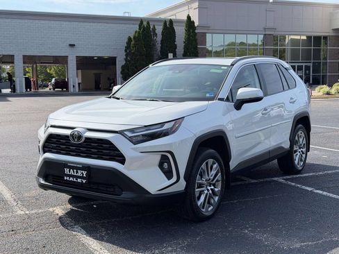 Certified 2023 Toyota RAV4 XLE Premium AWD/4WD image 24