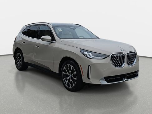 New 2026 BMW X3 xDrive30 w/ Premium Package image 3