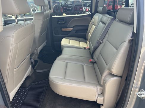 Used 2017 Chevrolet Silverado 1500 LTZ AWD/4WD image 33
