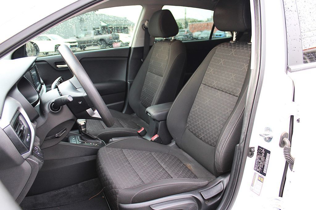 Used 2020 Kia Rio S FWD image 7