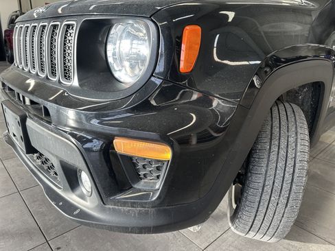 Used 2022 Jeep Renegade Latitude w/ Convenience Group image 14