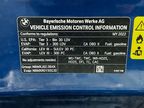 Used 2022 BMW 330i Sedan w/ Convenience Package RWD image 23