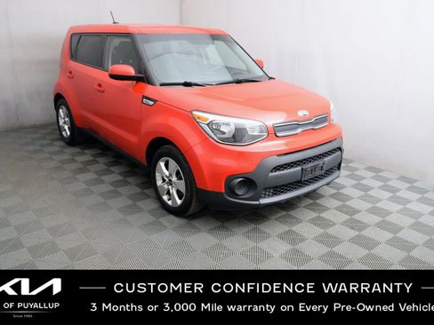 Used 2019 Kia Soul w/ Convenience Package FWD image 3