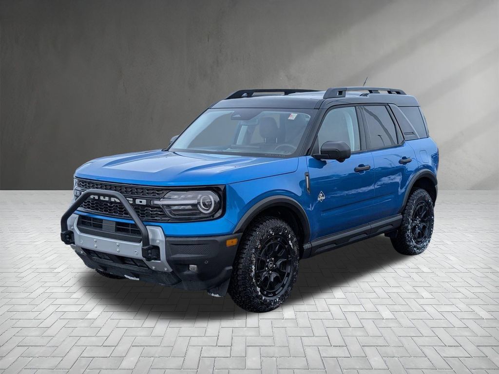 New 2025 Ford Bronco Sport Outer Banks w/ Sasquatch Outer Banks Package AWD/4WD image 2