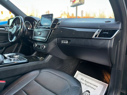 Used 2018 Mercedes-Benz GLE 43 AMG 4MATIC image 21