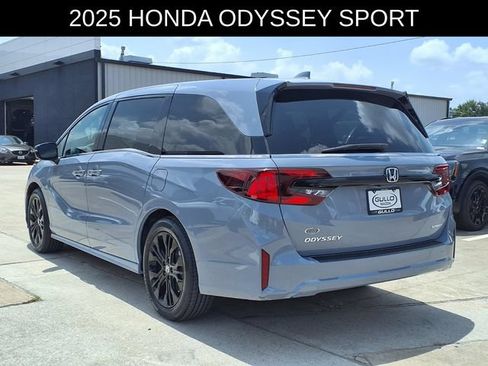 Used 2025 Honda Odyssey Sport-L image 8