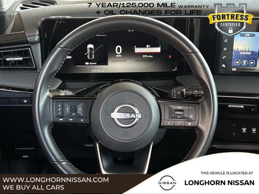 Used 2025 Nissan Kicks SR AWD/4WD image 12