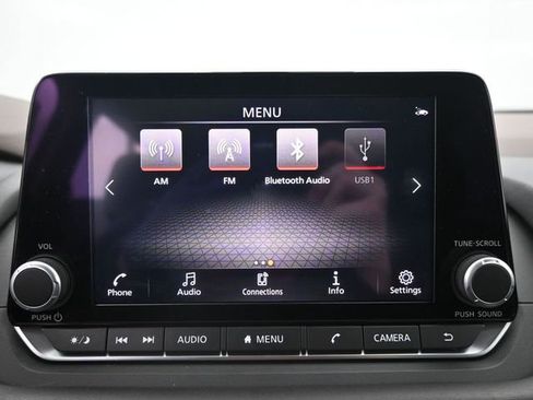 Used 2023 Nissan Rogue SV image 15