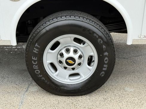 Used 2021 Chevrolet Silverado 2500 W/T w/ WT Convenience Package RWD image 14