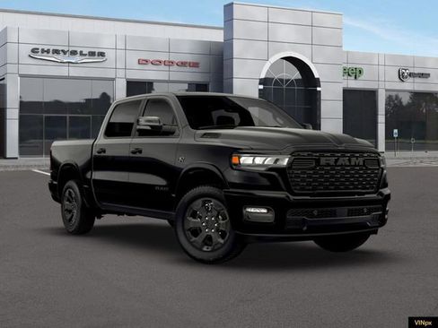 New 2026 RAM 1500 4x4 Crew Cab image 11