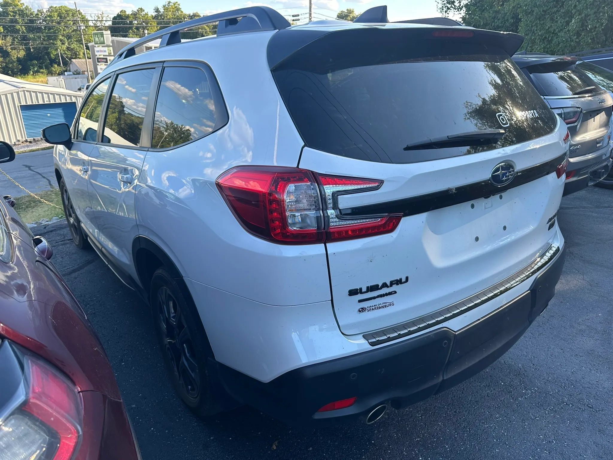 Used 2025 Subaru Ascent Onyx Edition w/ Onyx Package AWD/4WD image 3