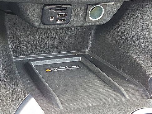 Used 2023 Chevrolet Traverse RS AWD/4WD image 20