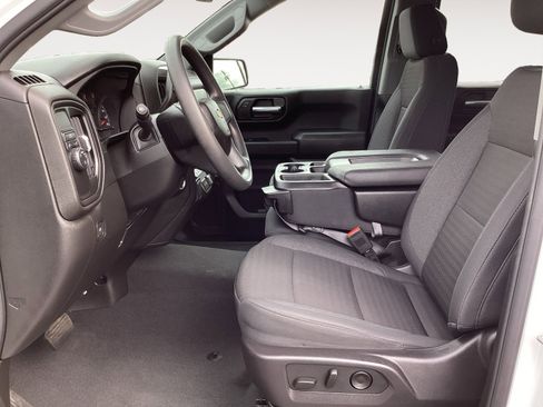 Used 2024 Chevrolet Silverado 1500 Custom image 24