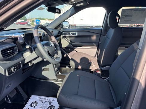 New 2025 Ford Explorer 4WD Police Interceptor image 14