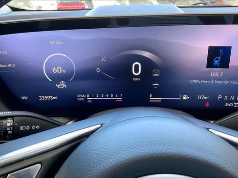 Certified 2025 Buick Envision Sport Touring image 24