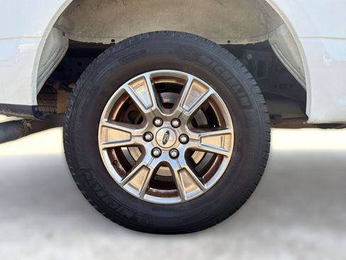 Used 2015 Ford F150 XLT w/ Equipment Group 301A Mid RWD image 12