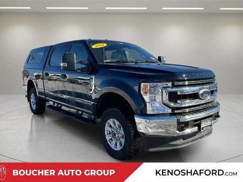 Certified 2022 Ford F250 XL w/ STX Appearance Package image 3