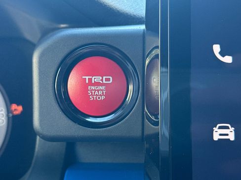 Certified 2026 Toyota Tacoma TRD Off-Road w/ TRD Off Road Upgrade Package AWD/4WD image 22