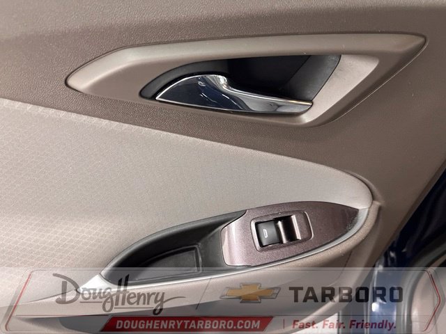 Used 2020 Chevrolet Malibu LT FWD image 33