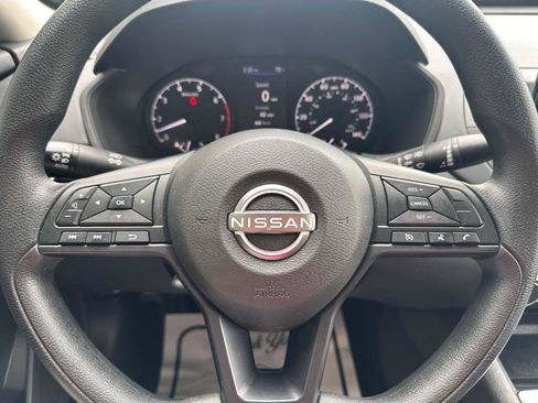 Used 2023 Nissan Altima 2.5 S FWD image 11