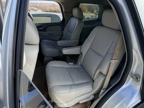 Used 2013 Chevrolet Tahoe LTZ image 29