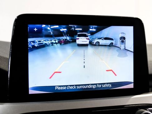 Used 2020 Ford Escape SEL image 21