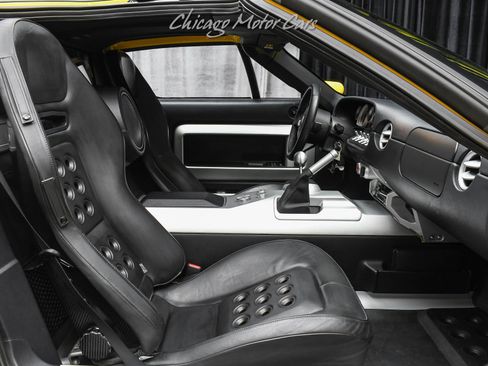 Used 2005 Ford GT image 21