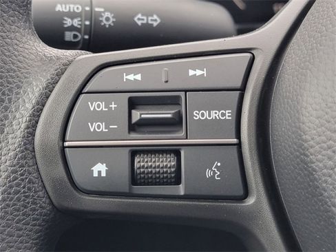 Used 2024 Honda CR-V EX image 11