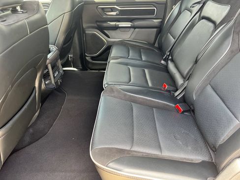 Used 2025 RAM 1500 Laramie AWD/4WD image 15