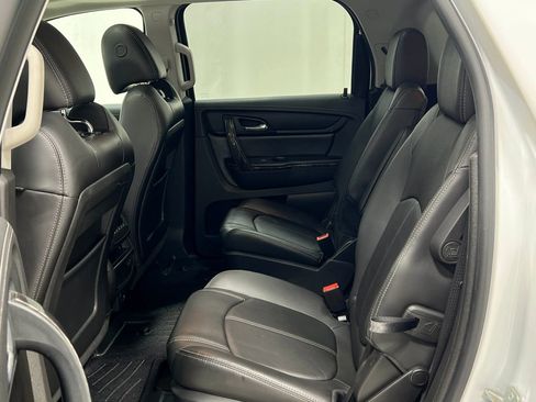 Used 2017 GMC Acadia Limited SLT AWD/4WD image 34