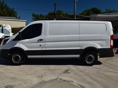 Used 2018 Ford Transit 150 130 Low Roof image 4