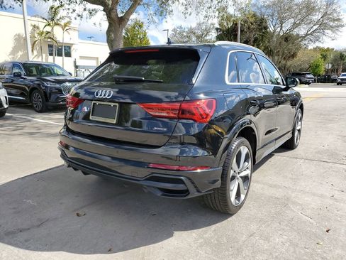 Used 2021 Audi Q3 2.0T Premium Plus w/ Premium Plus Package AWD/4WD image 4